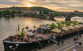 Gentle And Cozy Apartment Right At The Center Prague
